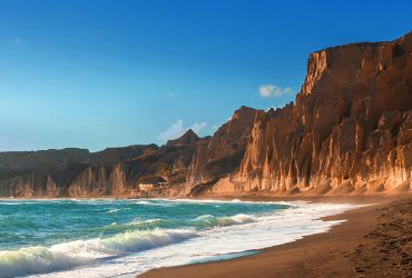 Places worth visiting in Santorini