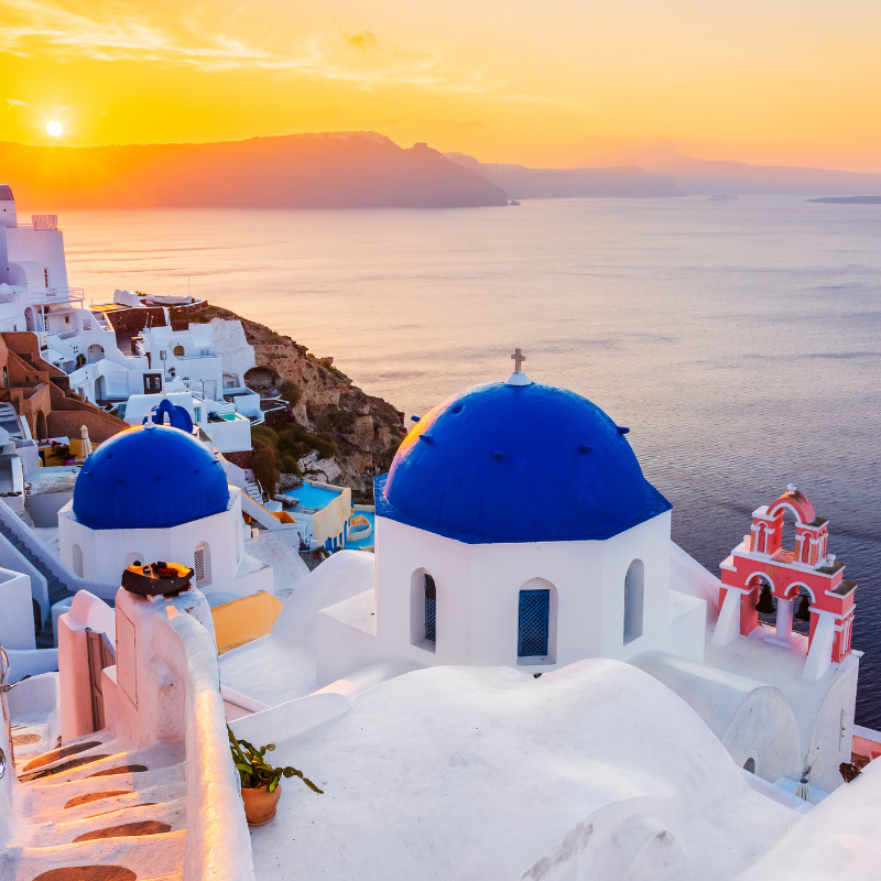 Santorini Travel Guide